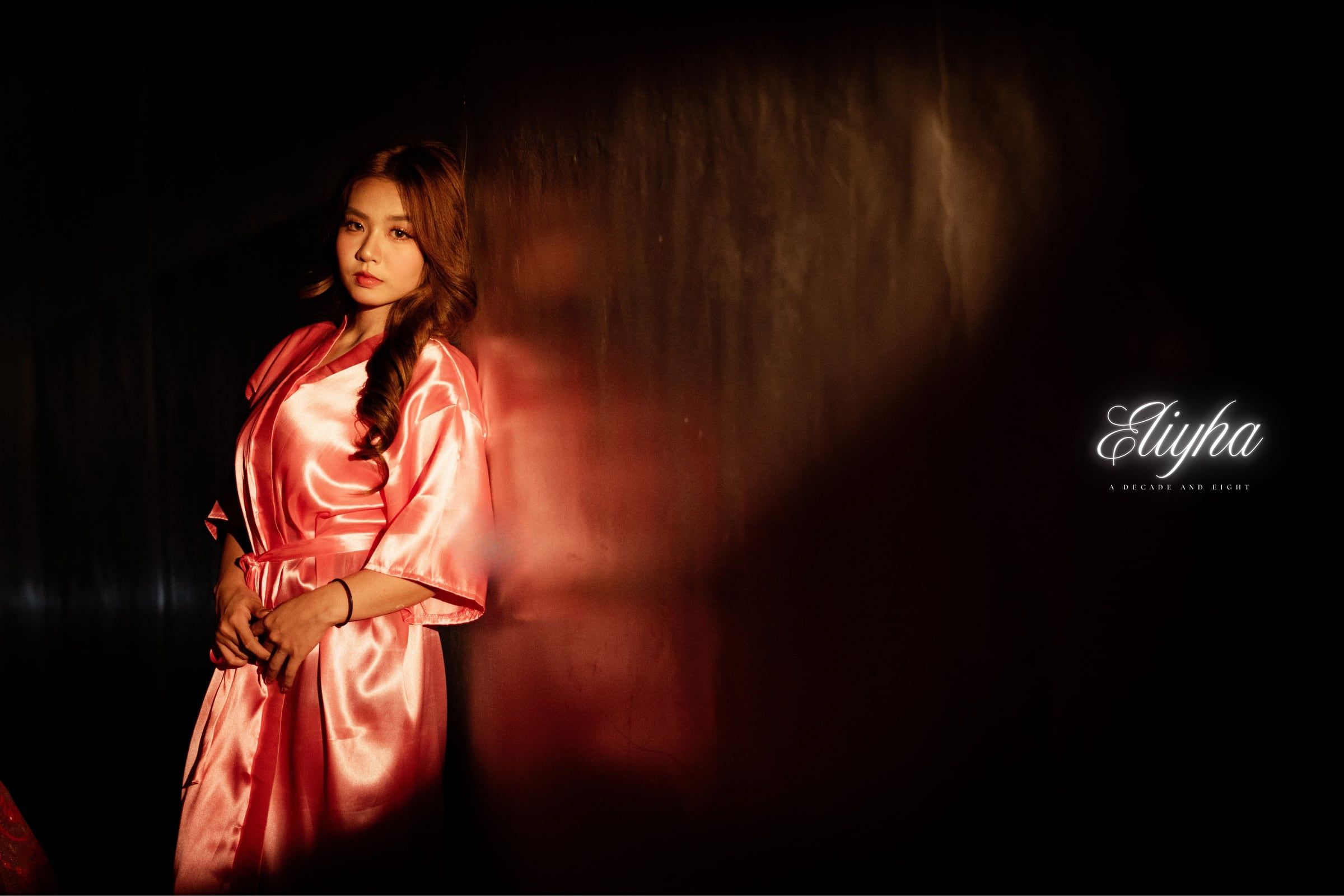 Eliyha's debut, photo 1